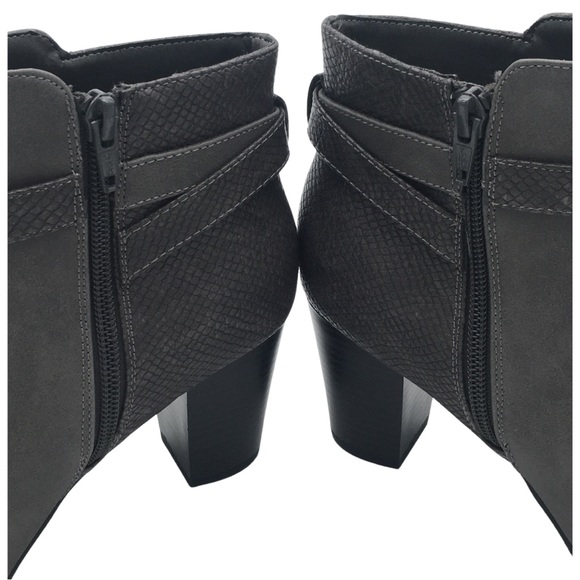 Laura Ashley Grey Reptile Print SIce Buckle Vegan Booties with Almond Toe size 7 - Picture 5 of 16